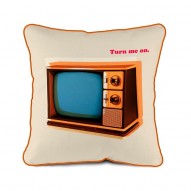 TV Vintage didelė pagalvėlė